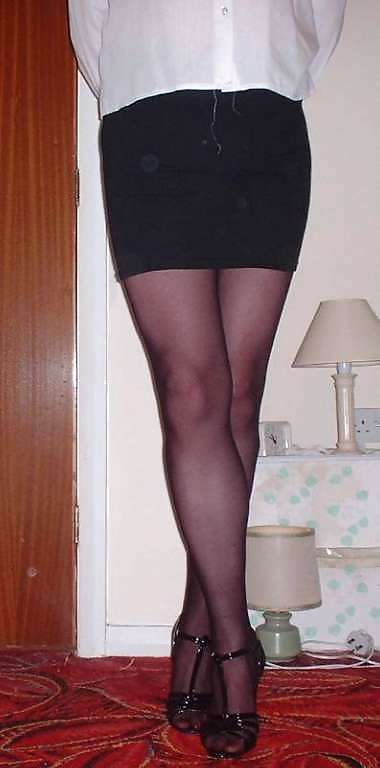 Short tight skirts #634189