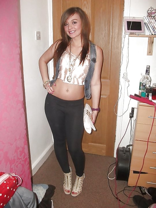 Leggings & Slutty Chavs #21990475