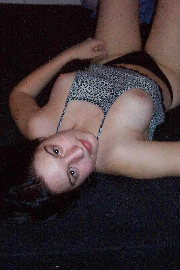SEXY & HORNY AMATEUR SLUTS 07 #9746938