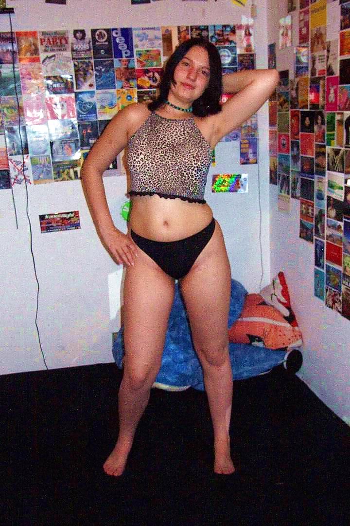 SEXY & HORNY AMATEUR SLUTS 07 #9747403