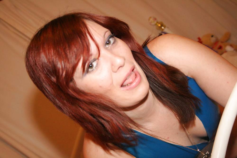 イギリスの赤毛のティーン・スラッグ・アンナ
 #3722915