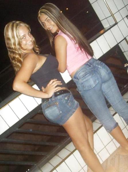 Beautys en jeans - no porno, pero sexy
 #22806425