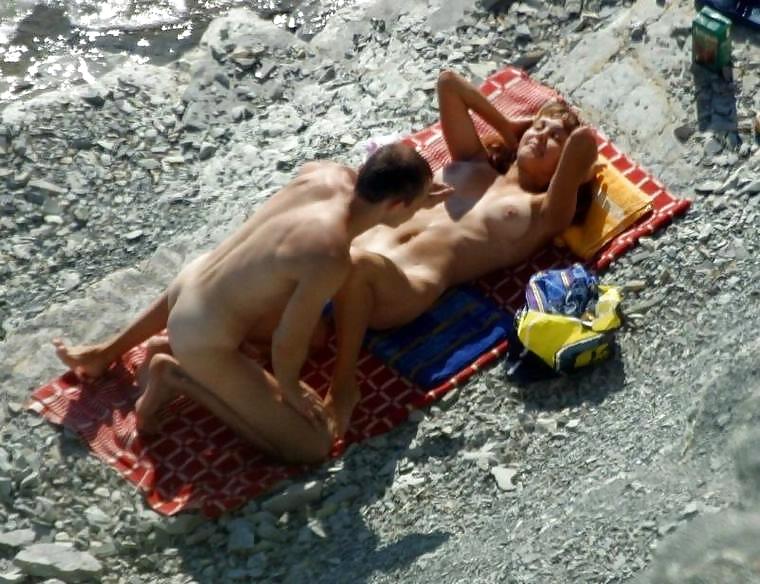 Sexo en la playa
 #1663386
