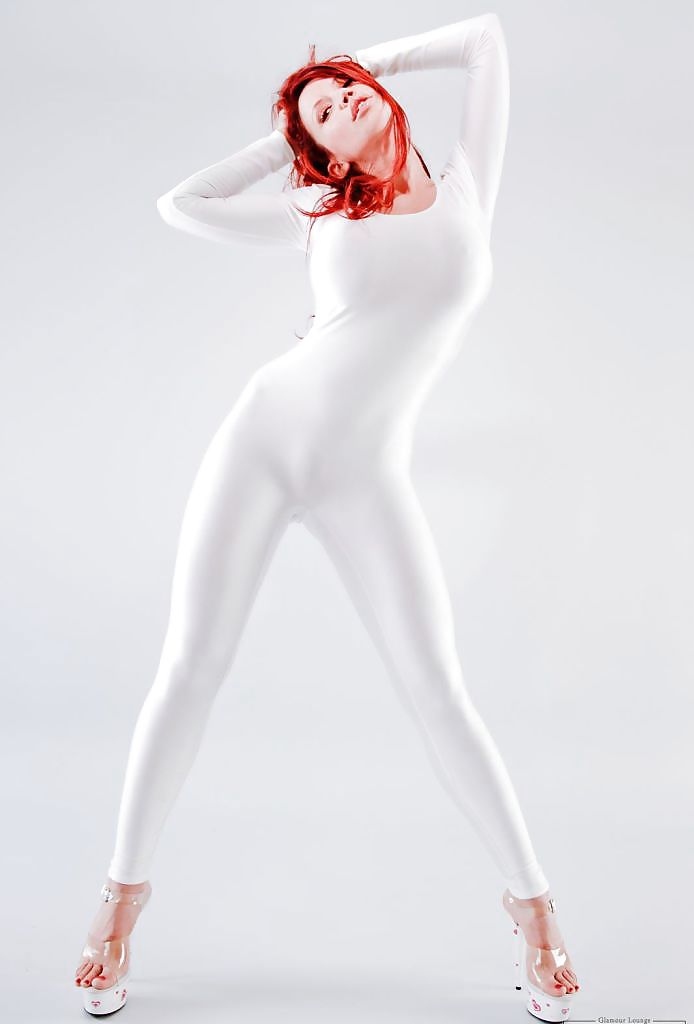 Divina excitación
 #18384024