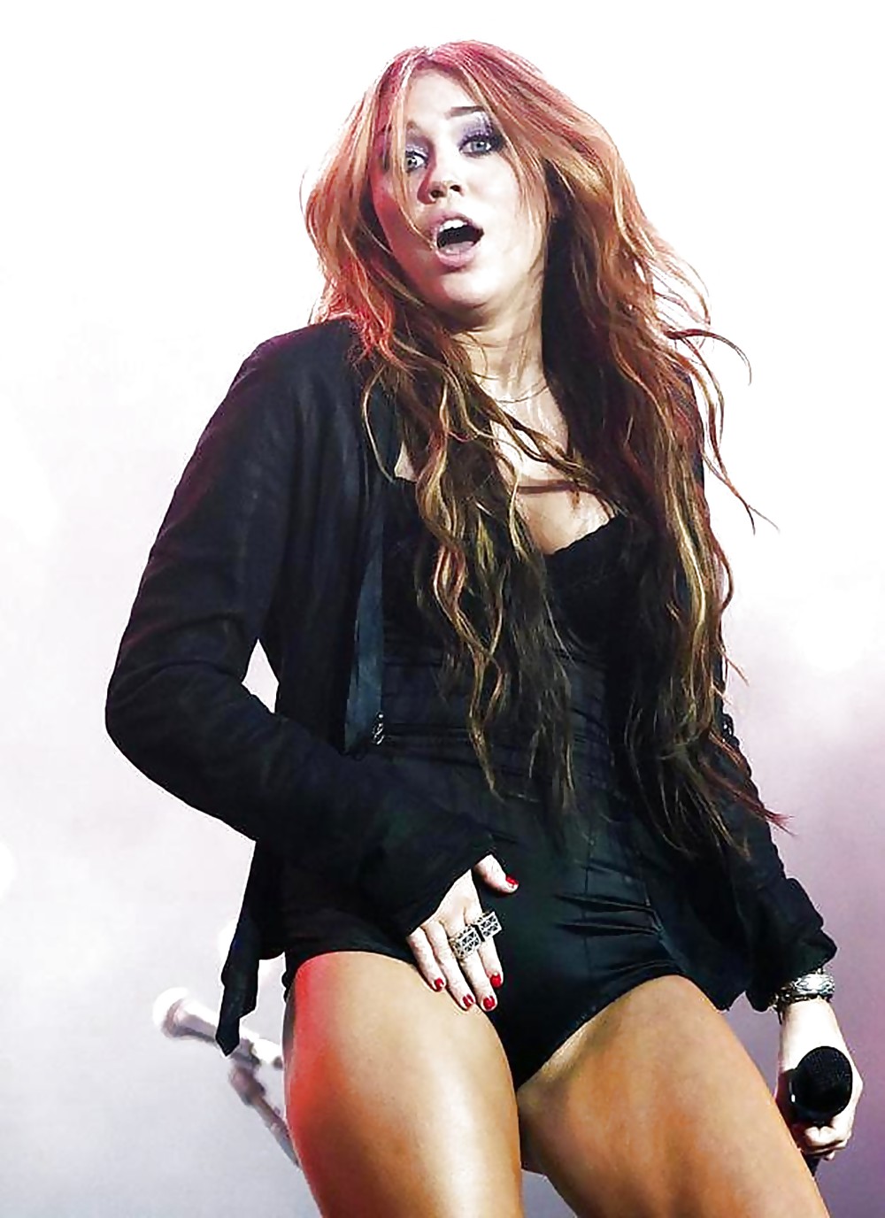 Hot Miley Cyrus (hq Fotos) #21961106