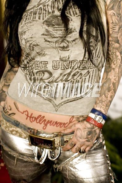 I love tattooed women! #889758