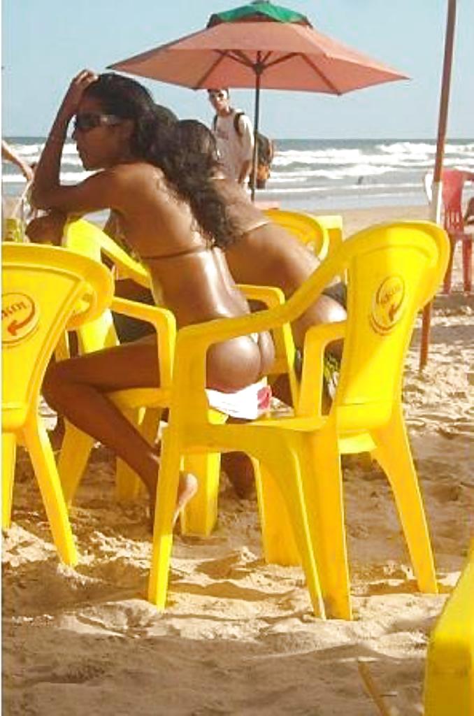 Bundas na praia (culos en la playa)
 #5625138