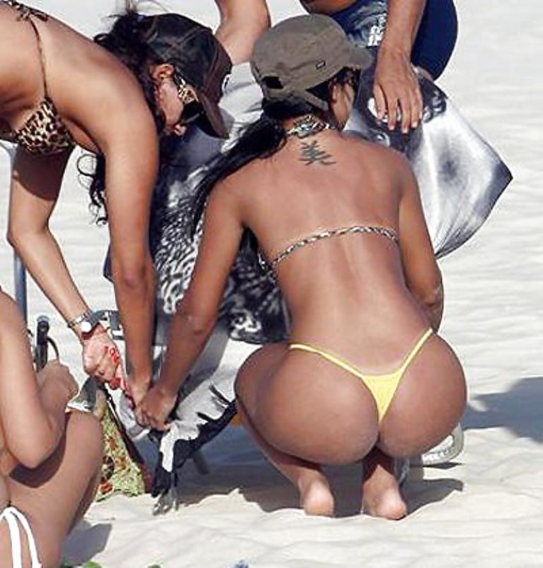 Bundas na praia (culos en la playa)
 #5625364