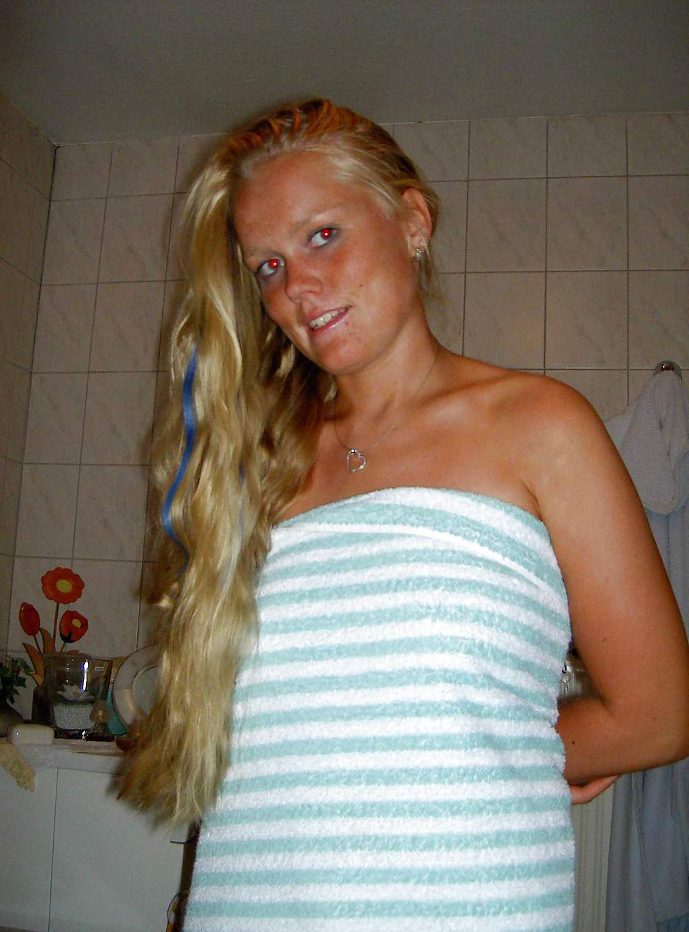 Sweet Freckled Swiss Girl, Suesses schweizer Maedchen #6146735