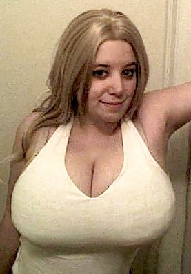 Chesty Milfs #9727709