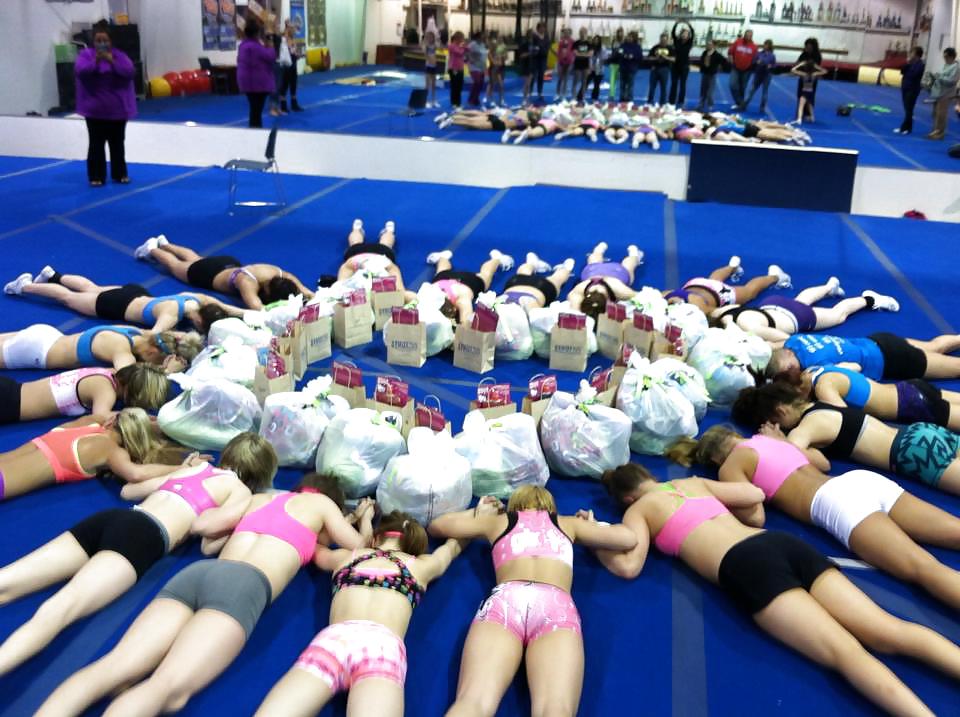 Putas al azar
 #18772427