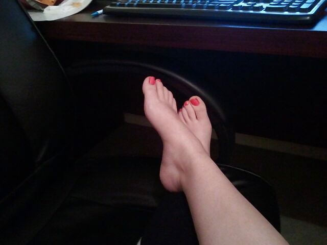 Feet 2 #4077869