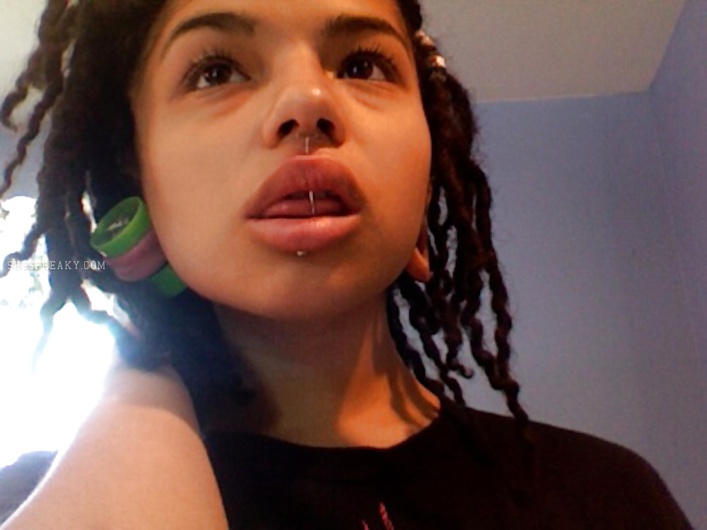 Ayudándome a correrme
 #18813853