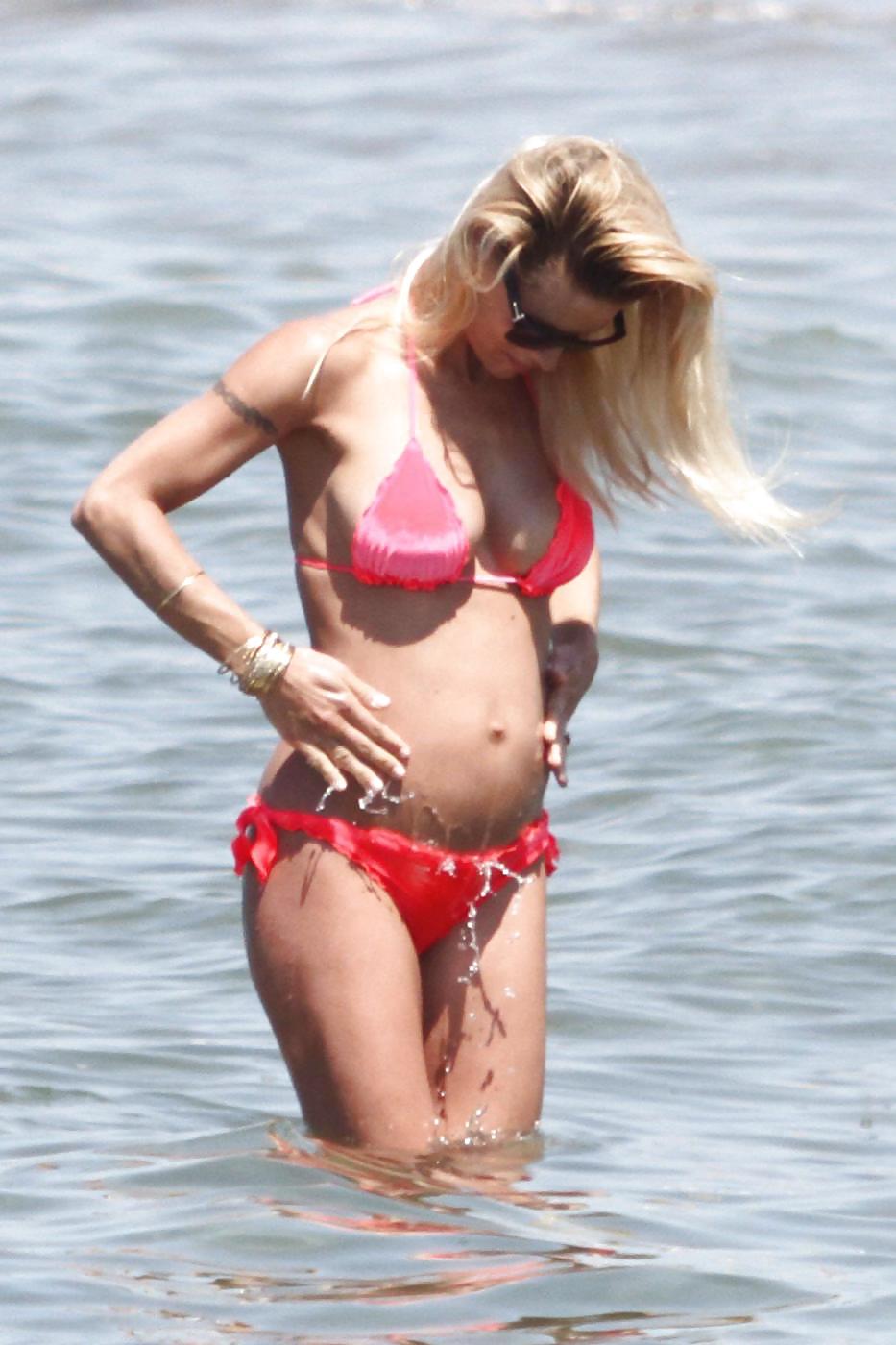 Pregnant Celeb Michelle Hunziker in SEXY Bikinis German #20333462