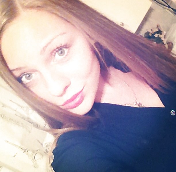 かわいいティーン
 #16865022