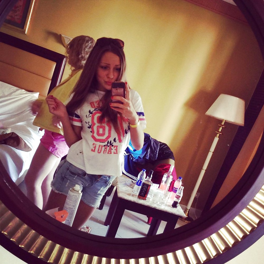 かわいいティーン
 #16865039