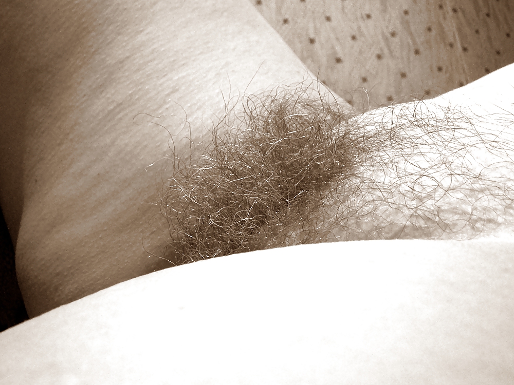 Flashing my hairy snatch 2 - pls comment #11520846