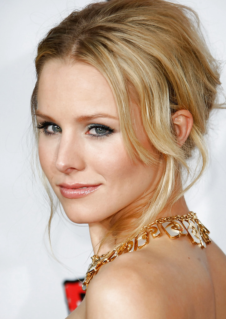 Kristen bell ultimate #15271587