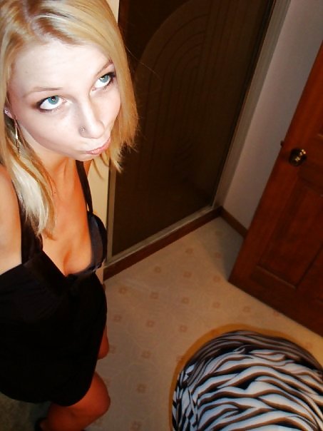 Teen self pics and nip slip #41399