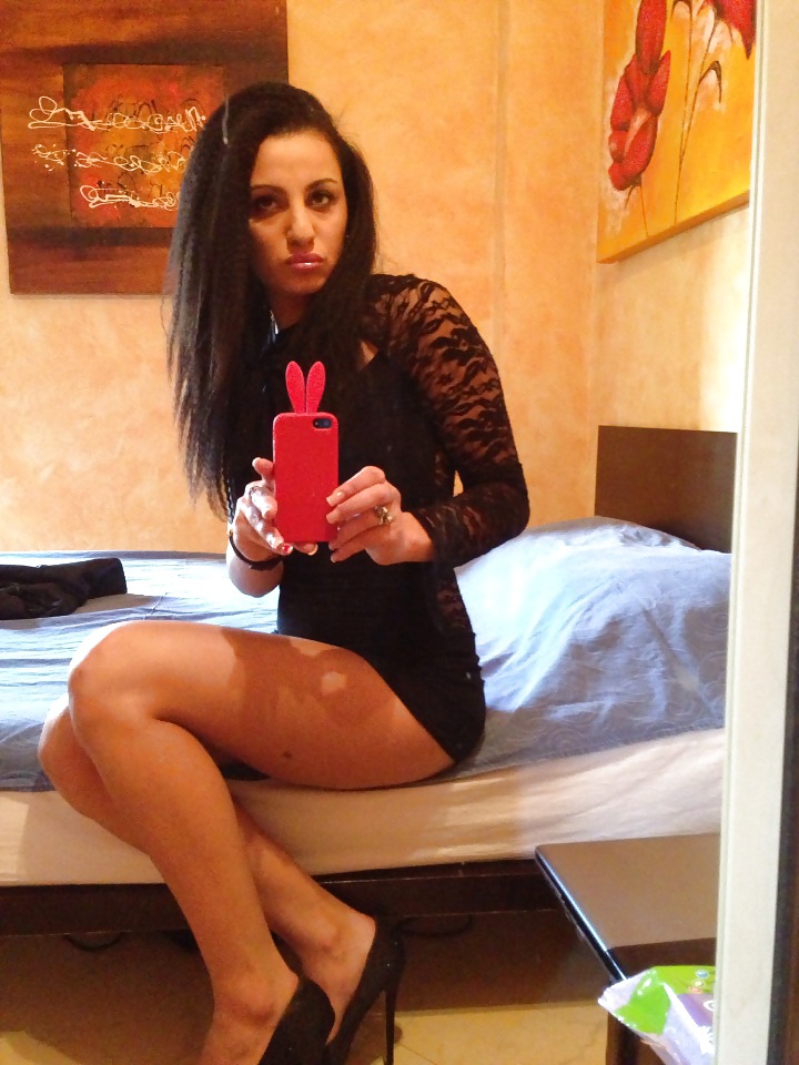 Ragazza rumena: nicoleta
 #16658610