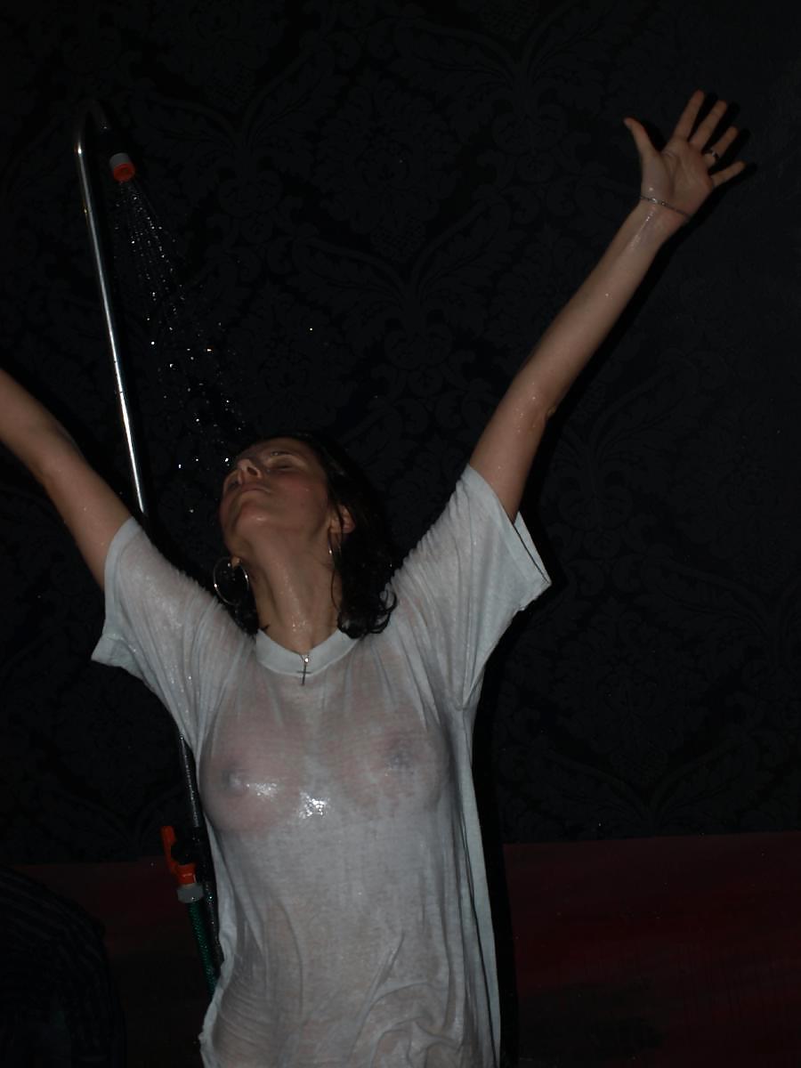 Wet T-shirts #20275500