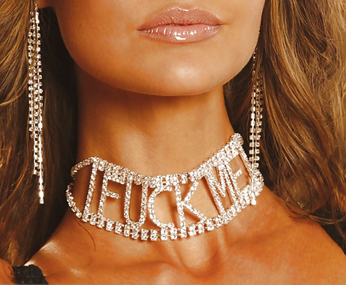 Cómo vestirse como una zorra
 #22728259