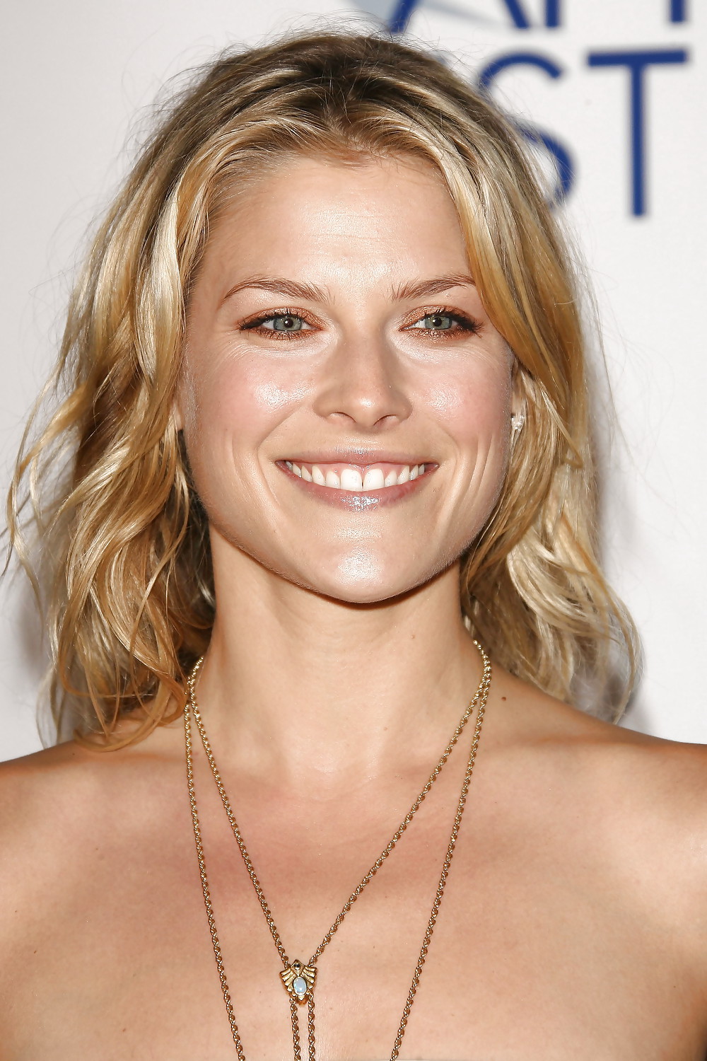 Ali larter
 #8322182