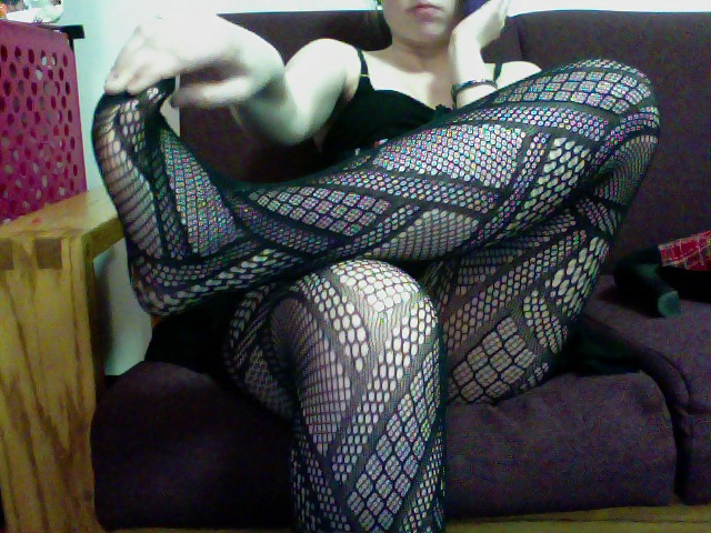 My tired feet! Fishnets and heels #3381824