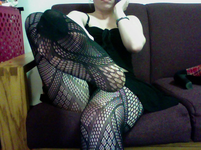 My tired feet! Fishnets and heels #3381865