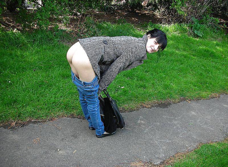 ランダムガール
 #18652460