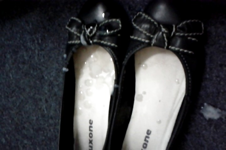 Cumming in co-workers shoes (ballerinas) #9737029