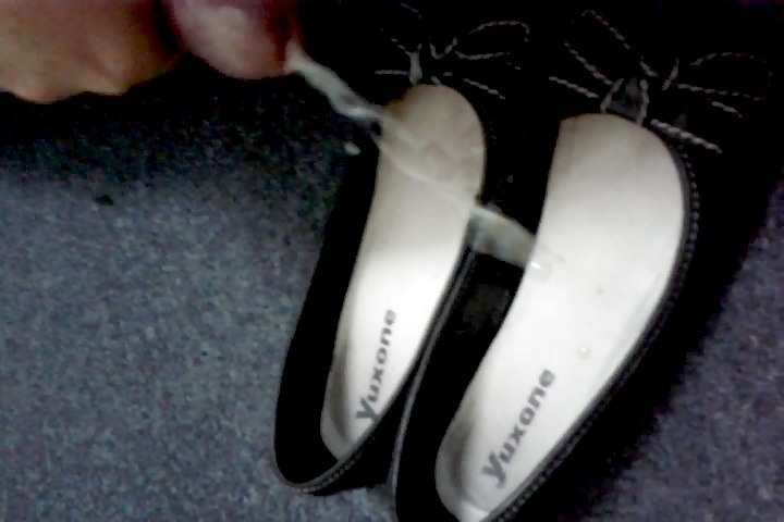 Cumming en los zapatos de los compañeros de trabajo (bailarinas)
 #9737063