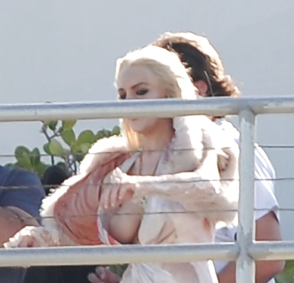 Lindsay Lohan ... In And Out Her Robe #13529255