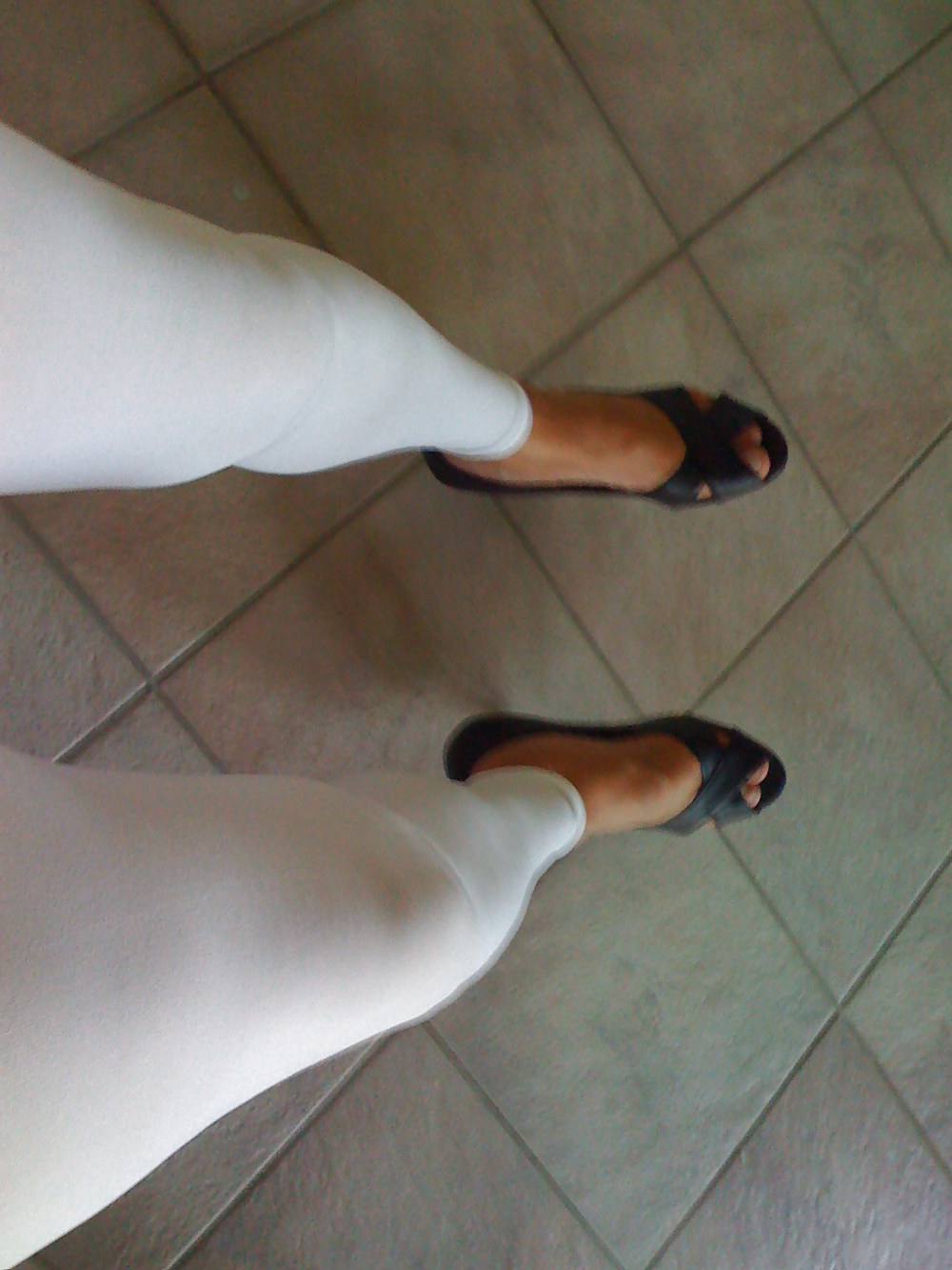 Feet, shoe, leggings #9097479