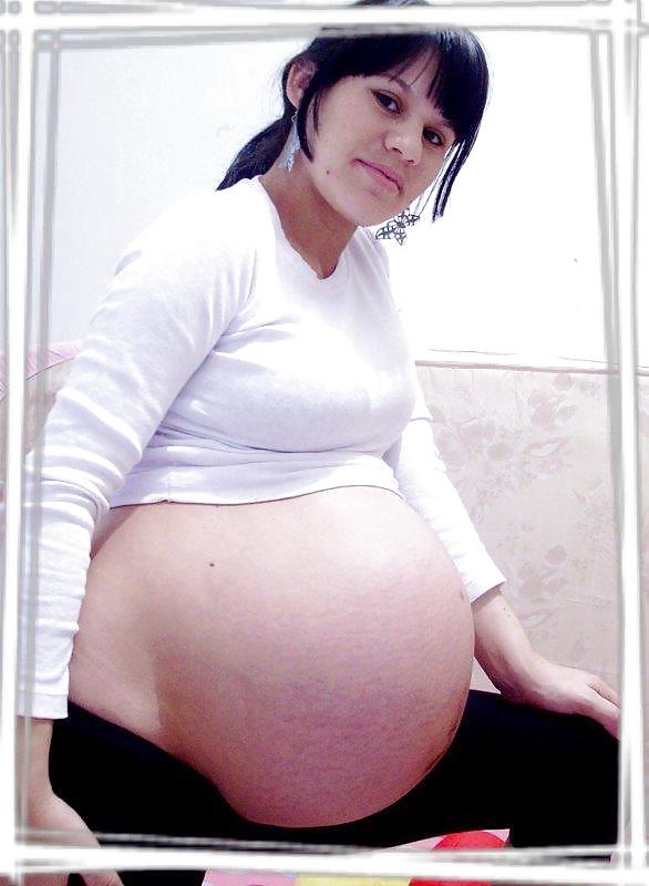 Pregnant Preggo Preggers #18284109