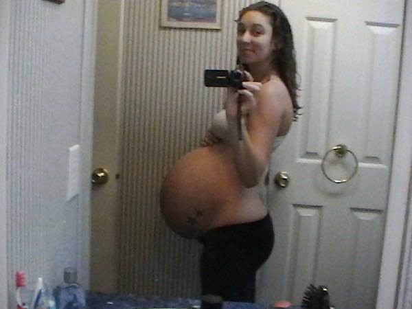 Pregnant Preggo Preggers #18284165