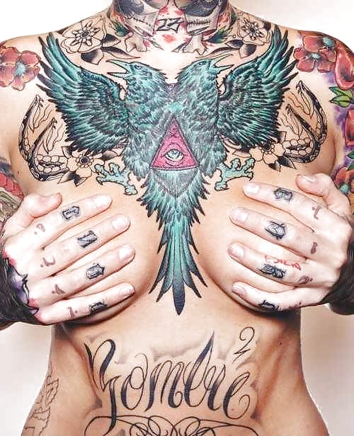 Bellezas tatuadas
 #20088637