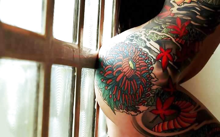 Bellezas tatuadas
 #20088675