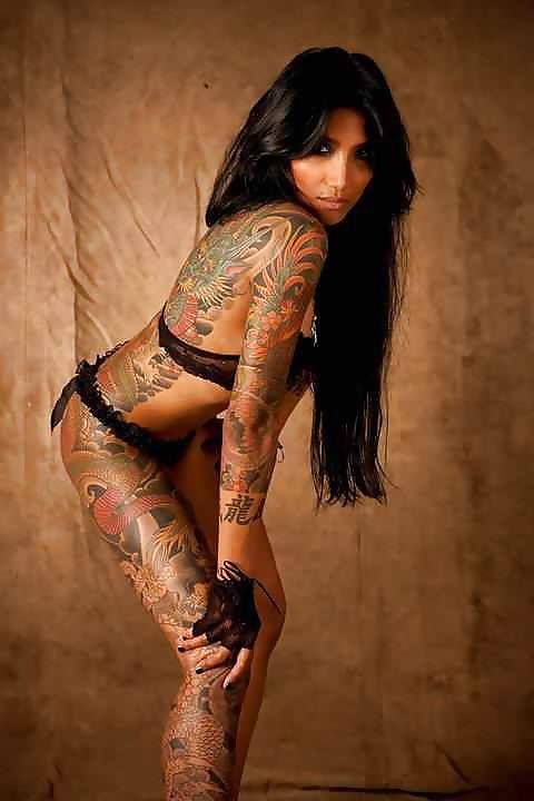 Bellezas tatuadas
 #20088735