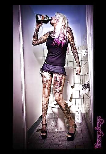 Bellezas tatuadas
 #20088750