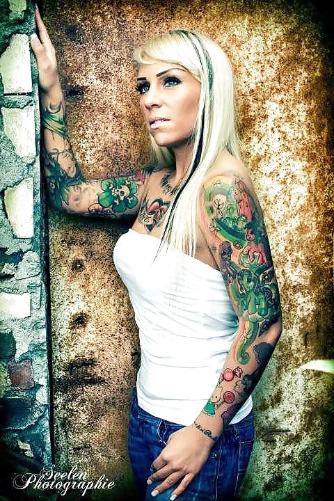 Bellezas tatuadas
 #20088794