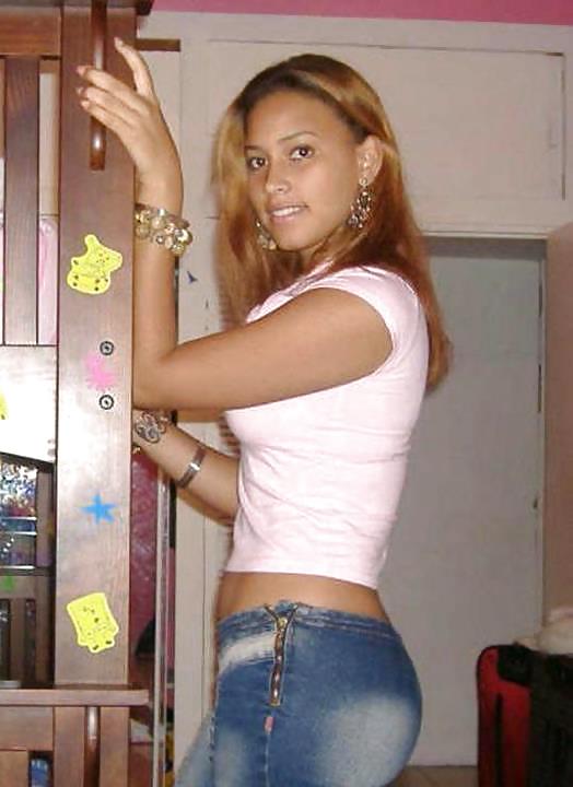 Mujer (amiguitas 31)
 #12027423