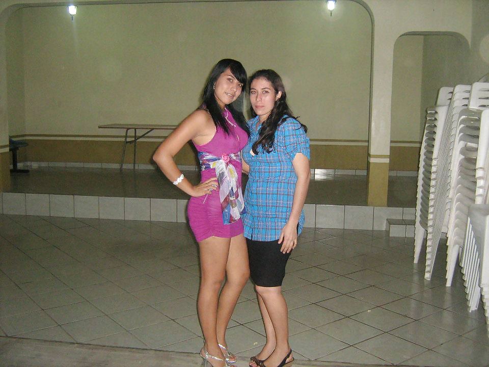 Mujer (amiguitas 31)
 #12027467