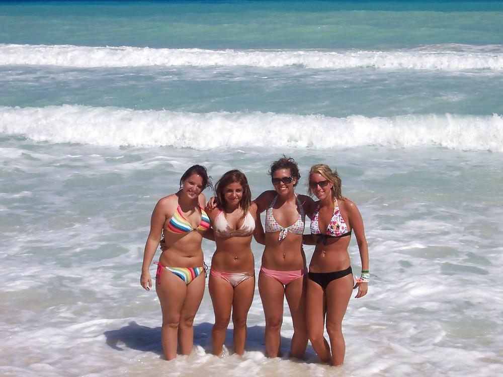 Bikinigirls 34 (Four girls special) #5023024