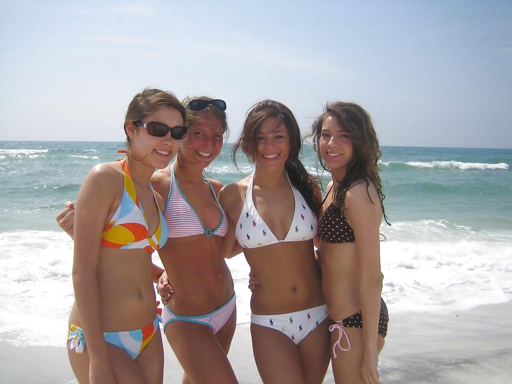 Bikinigirls 34 (Four girls special) #5023071
