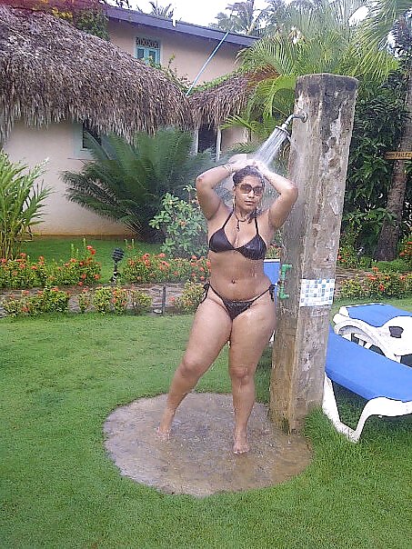 Angelica Massiel Lantigua Dominicaine Saint Gordita Sexy #14356819