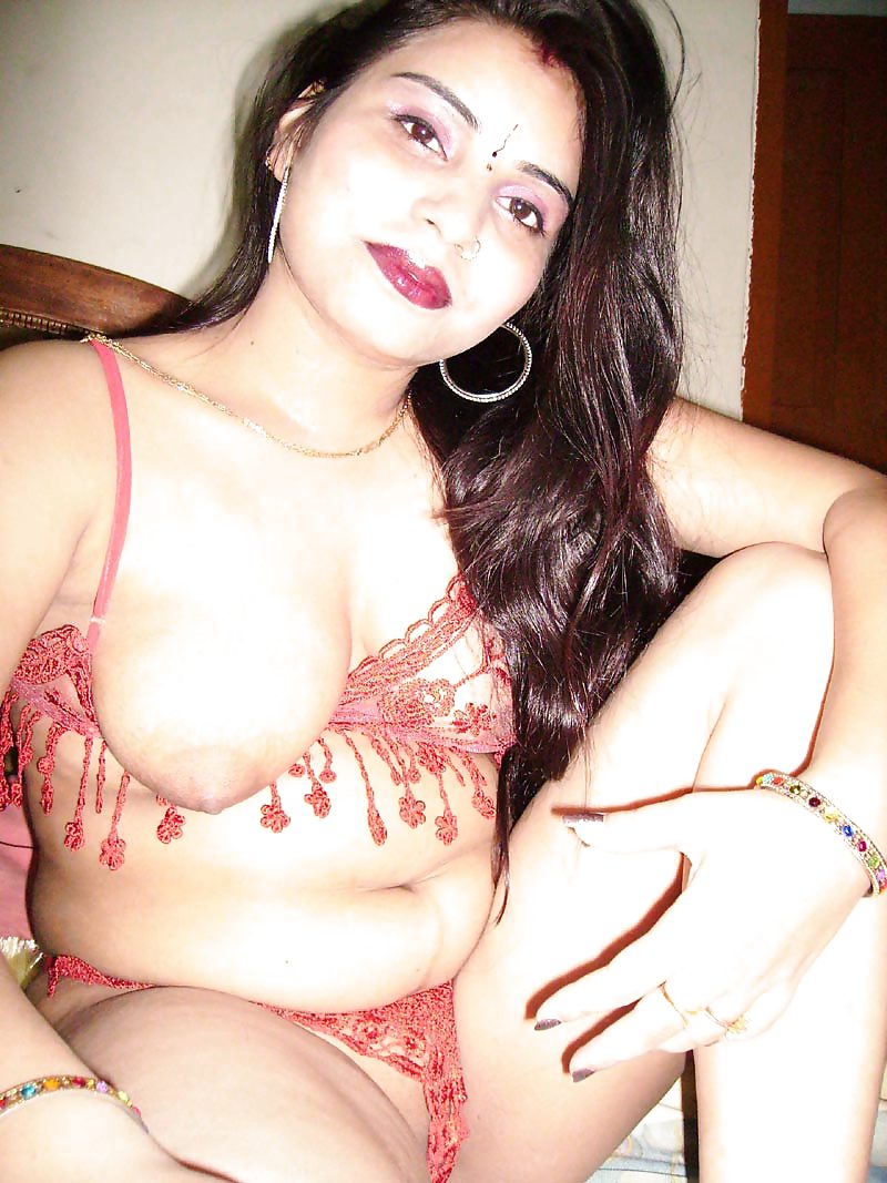 Smutty My Horny Aunty…..