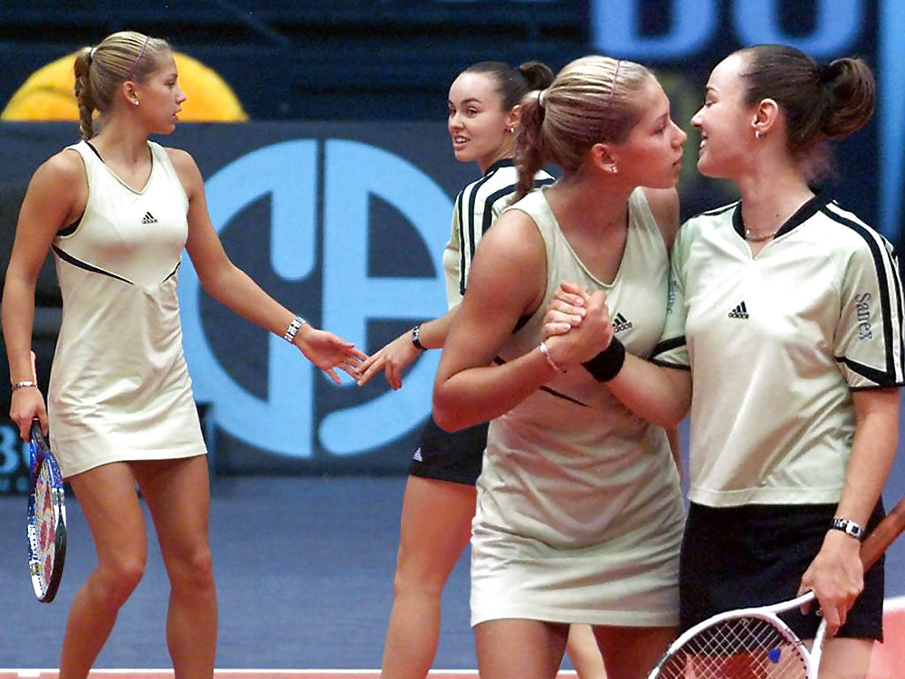 Hingis fake1 #9837090