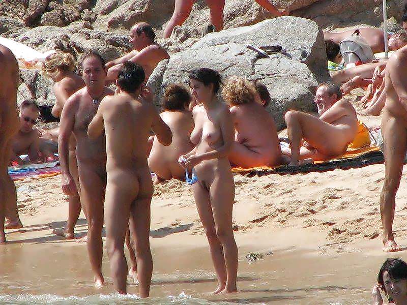 裸のビーチが大好き
 #4278914