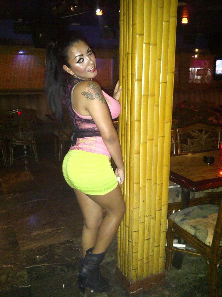 リア・アヤラ
 #14377437